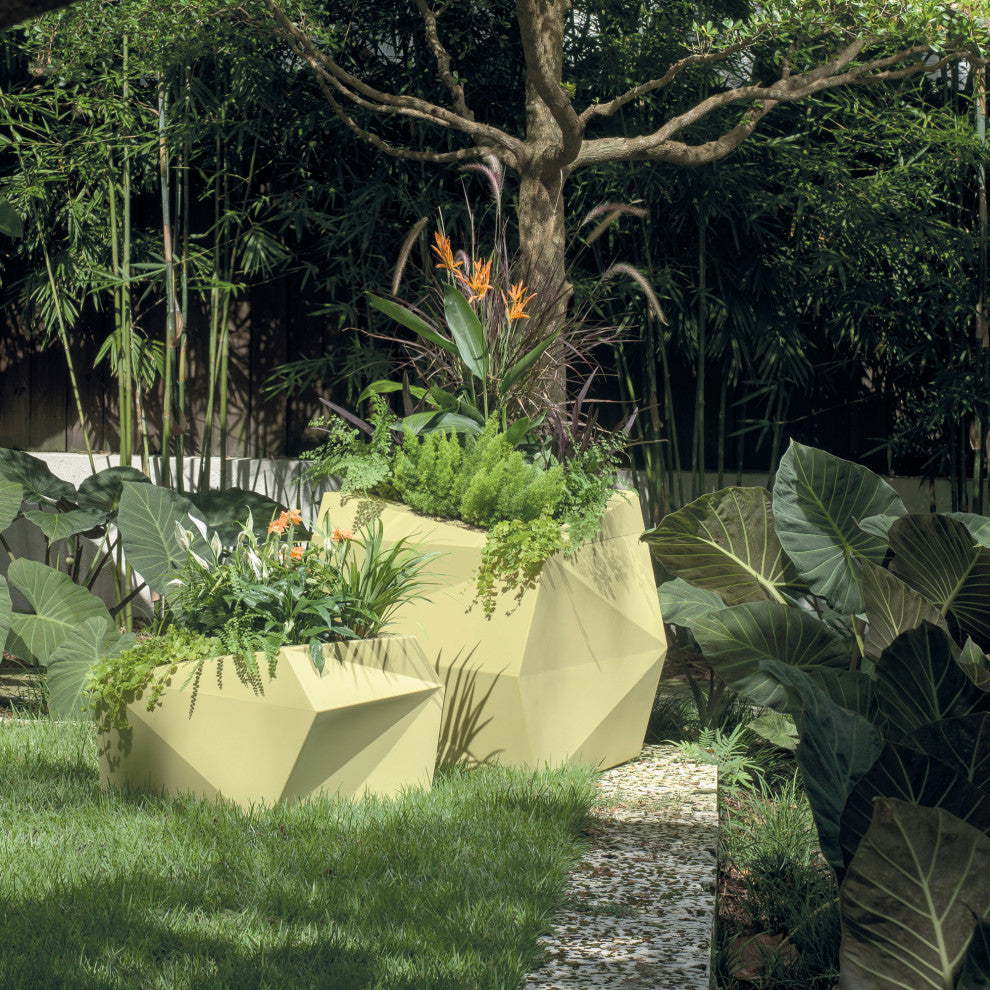 Origami Indoor/Outdoor Geometric All-Weather Planter - 23'' (Caviar Black)