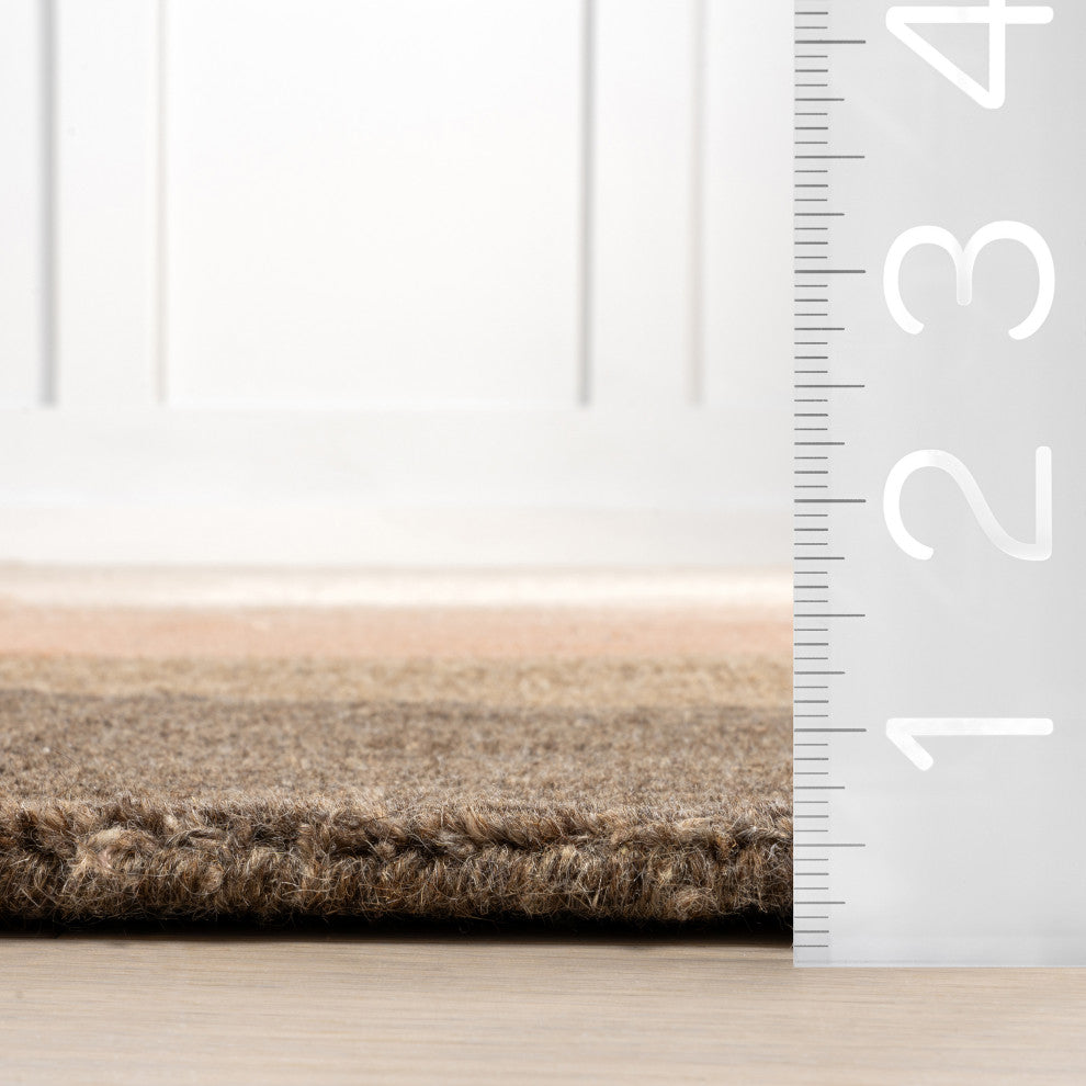 Sagarmatha Wool Area Rug, Multicolor 2'6"x8'