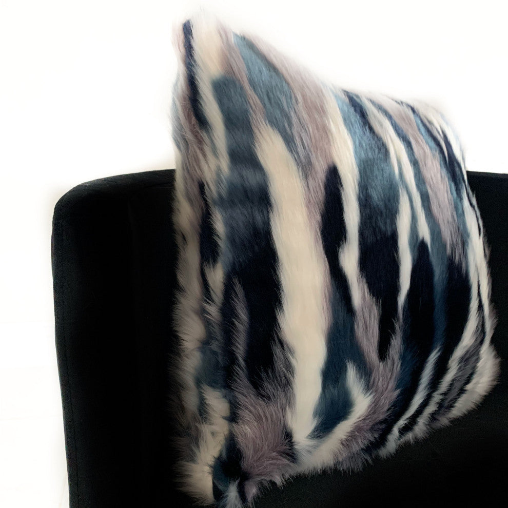 Plutus Fancy Animal Faux Fur Luxury Throw Pillow, 20"x36"