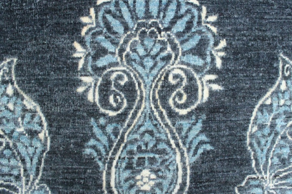 Fine Chobi Hafeez Gray/Ivory Rug, 8'x10'5