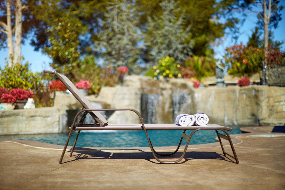 Seagrove II Stacking Adjustable Chaise