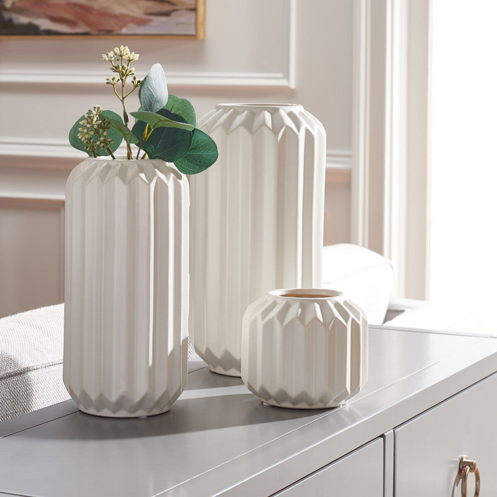 Safavieh Emari Ceramic Vase, White