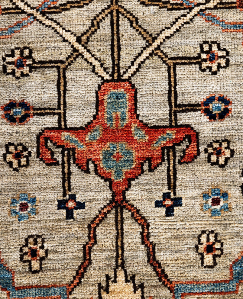 Serapi One-of-a-Kind Hand-Knotted Area Rug Light Gray, 6'1" x 8'11"