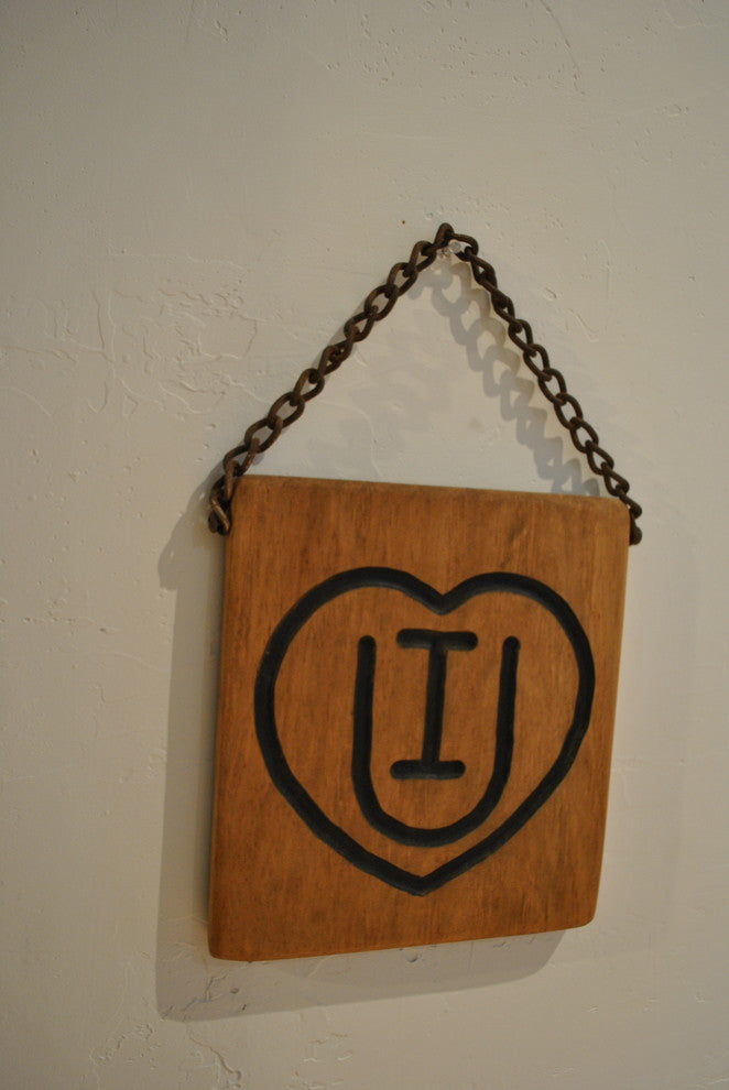 I Love U Sign