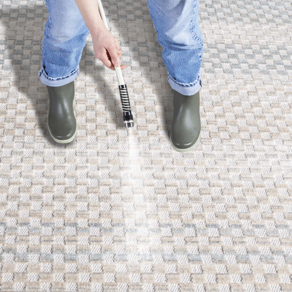 Safavieh Indoor-Outdoor Stella Collection, STA109 Rug