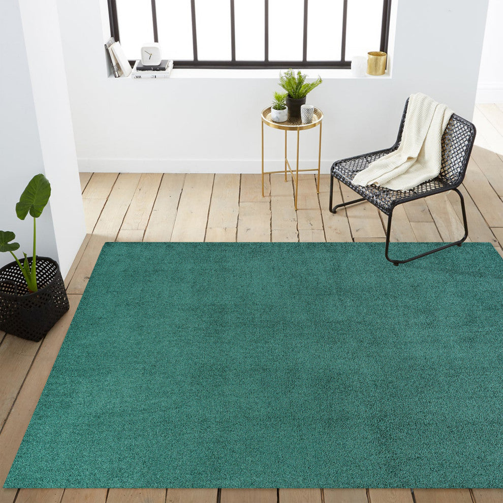 Haze Solid Low-Pile Runner Rug, Emerald, 9 X 12
