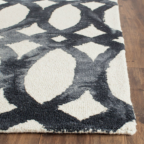 Safavieh Dip Dyed Ddy675D Ivory, Graphite Area Rug, 4'0" X 6'0"