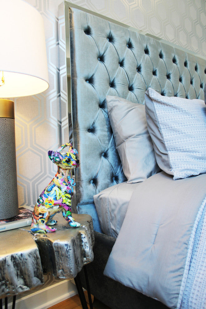 Interior Illusions Plus Street Art Chihuahua With Headphone 10" Tall