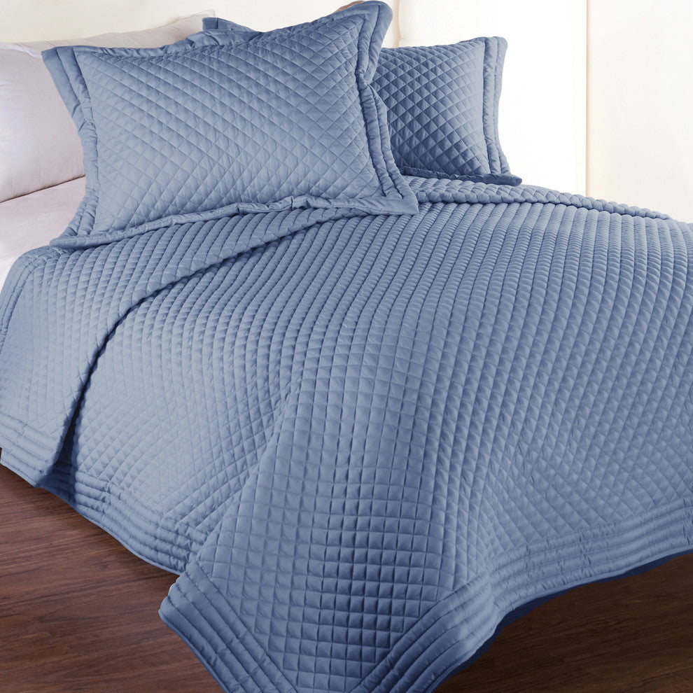 Lotus Home Diamondesque Water and Stain Resistant Quilt, Smoke Blue, F/Q