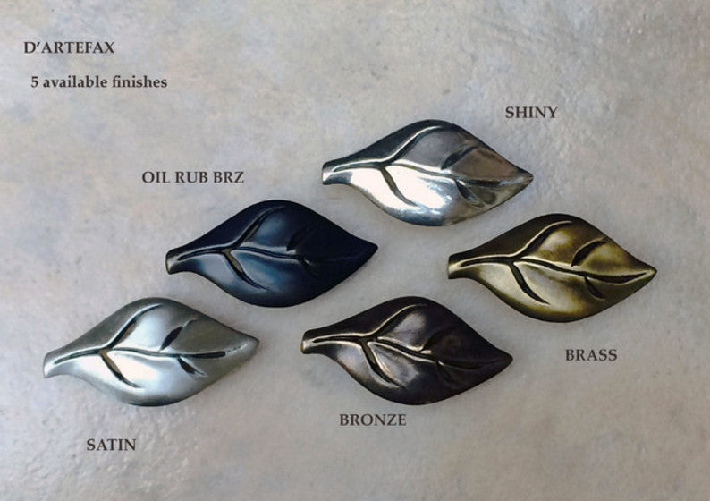 Sea Horse Knob, Antique Brass, Right