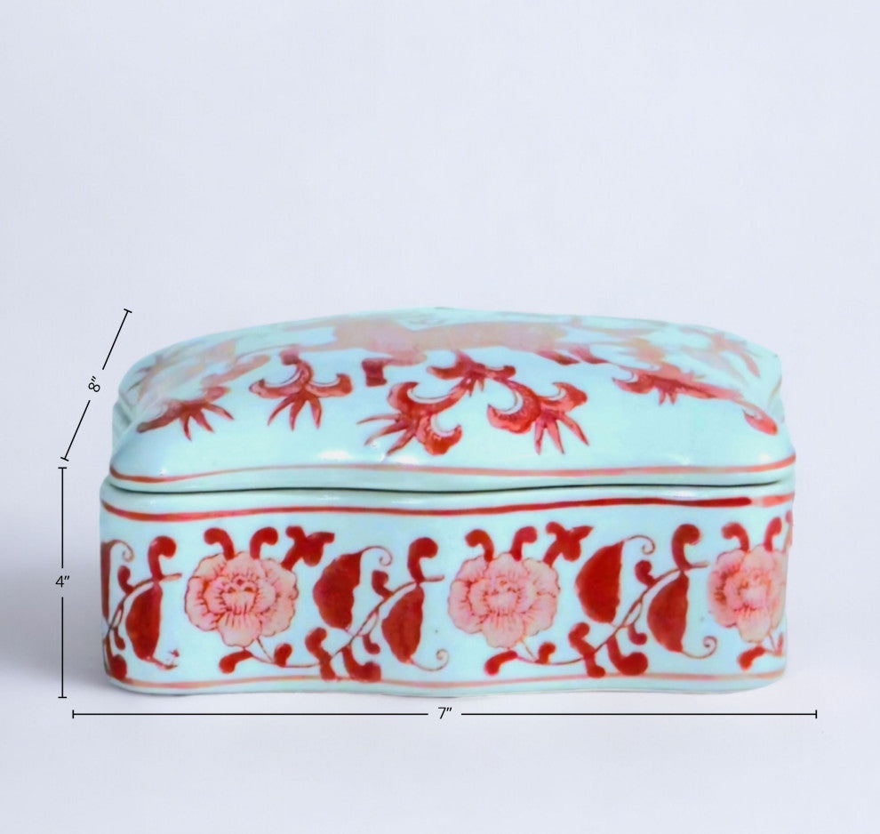 Porcelain Lidded Box With Chinoiserie Deer Design