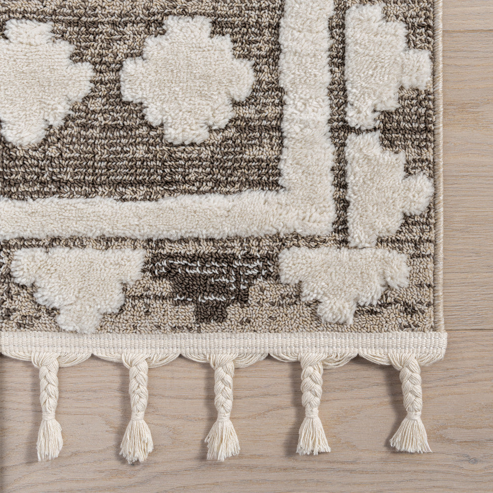 Audience Geometric Tasseled Area Rug, Beige 6' 7" x 9'