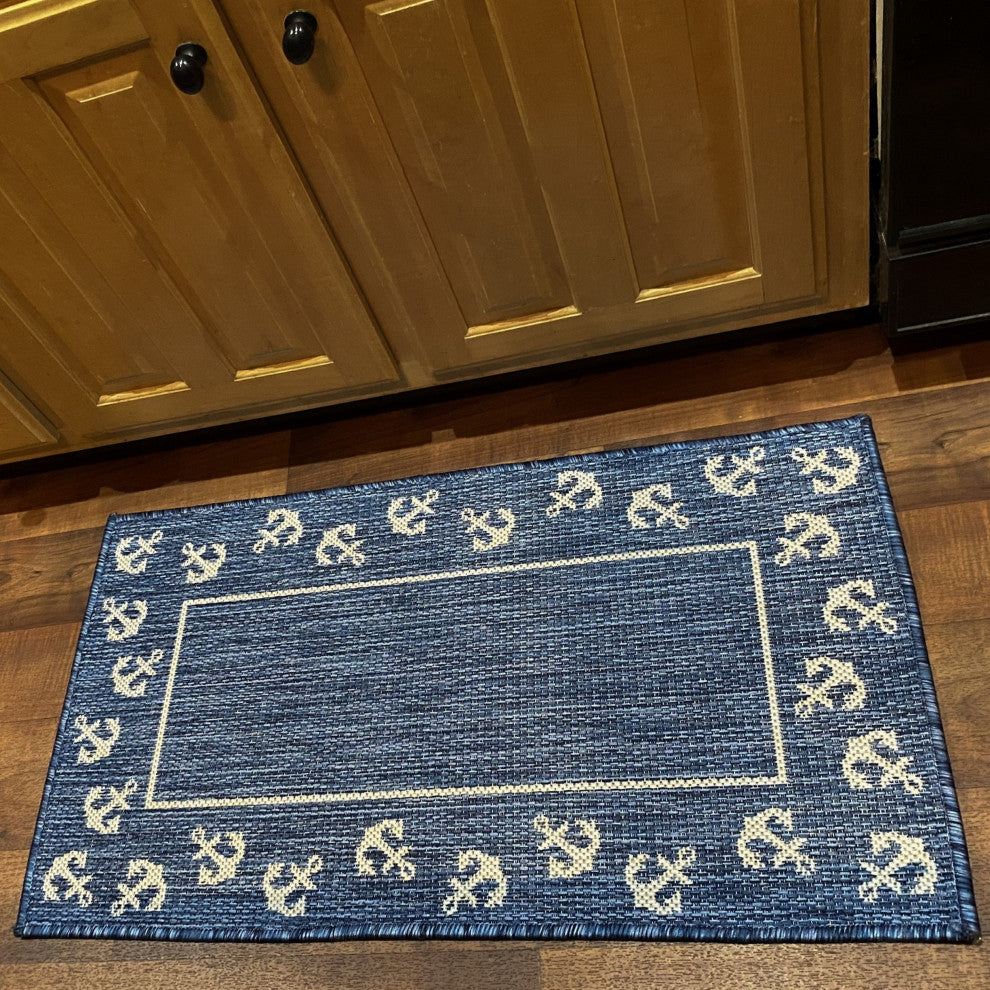 Nautical Anchor Border Indoor/Outdoor Accent Rug, 1'10"x3'