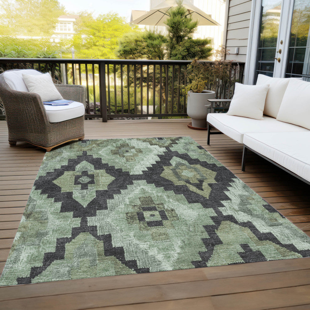 Machine Washable Indoor/Outdoor Chantille ACN1894 Aloe 8' x 10' Rug