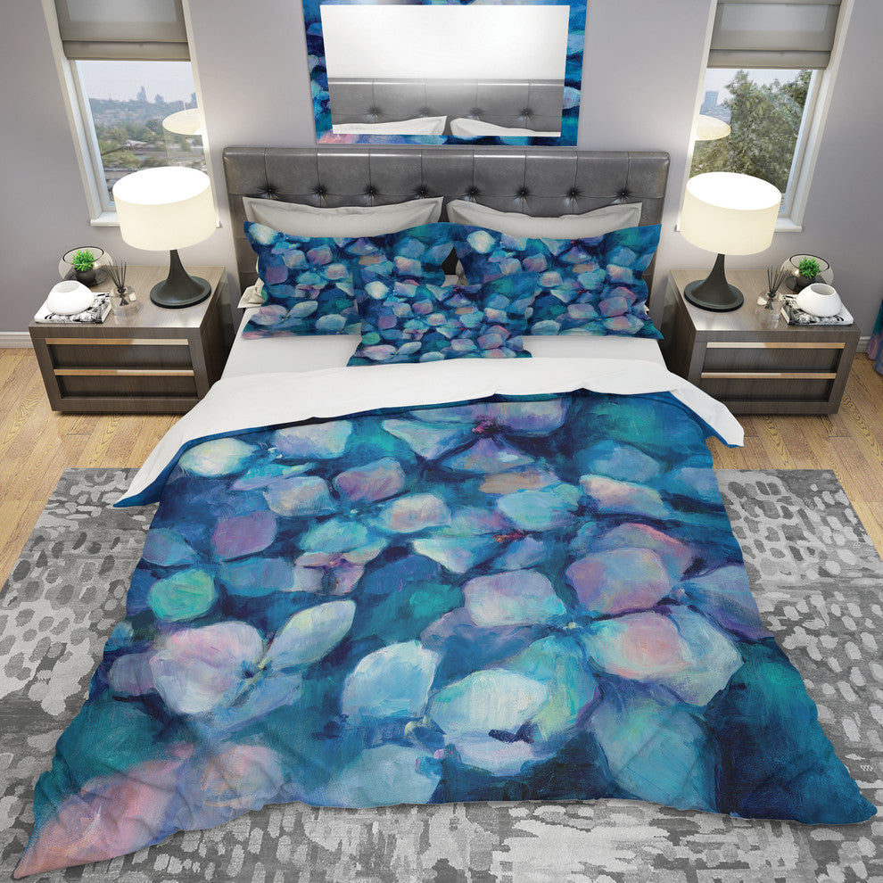 Abstract Blue Flower Petals Geometric Duvet Cover Set, Twin