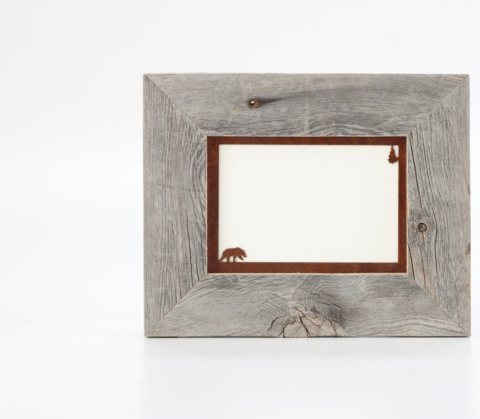 5X7 Barnwood Frame with Corner Image Rusted Metal Mat, 5x7, Bear