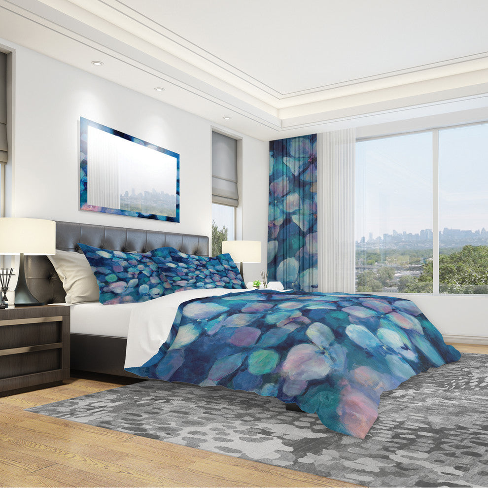 Abstract Blue Flower Petals Geometric Duvet Cover Set, Twin