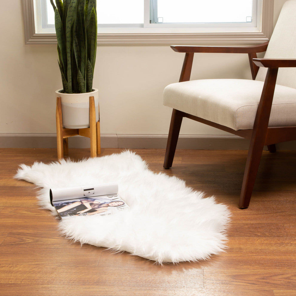 Plush and Soft Faux Sheepskin Fur Shag Area Rug, White, 2' X 4' Sheespkin