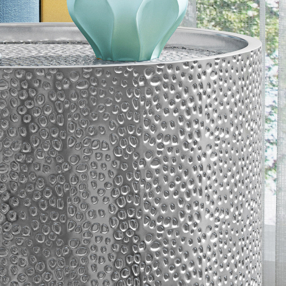 Kaylee Modern Round Hammered Iron Accent Table, 2 Pack, Silver, Silver
