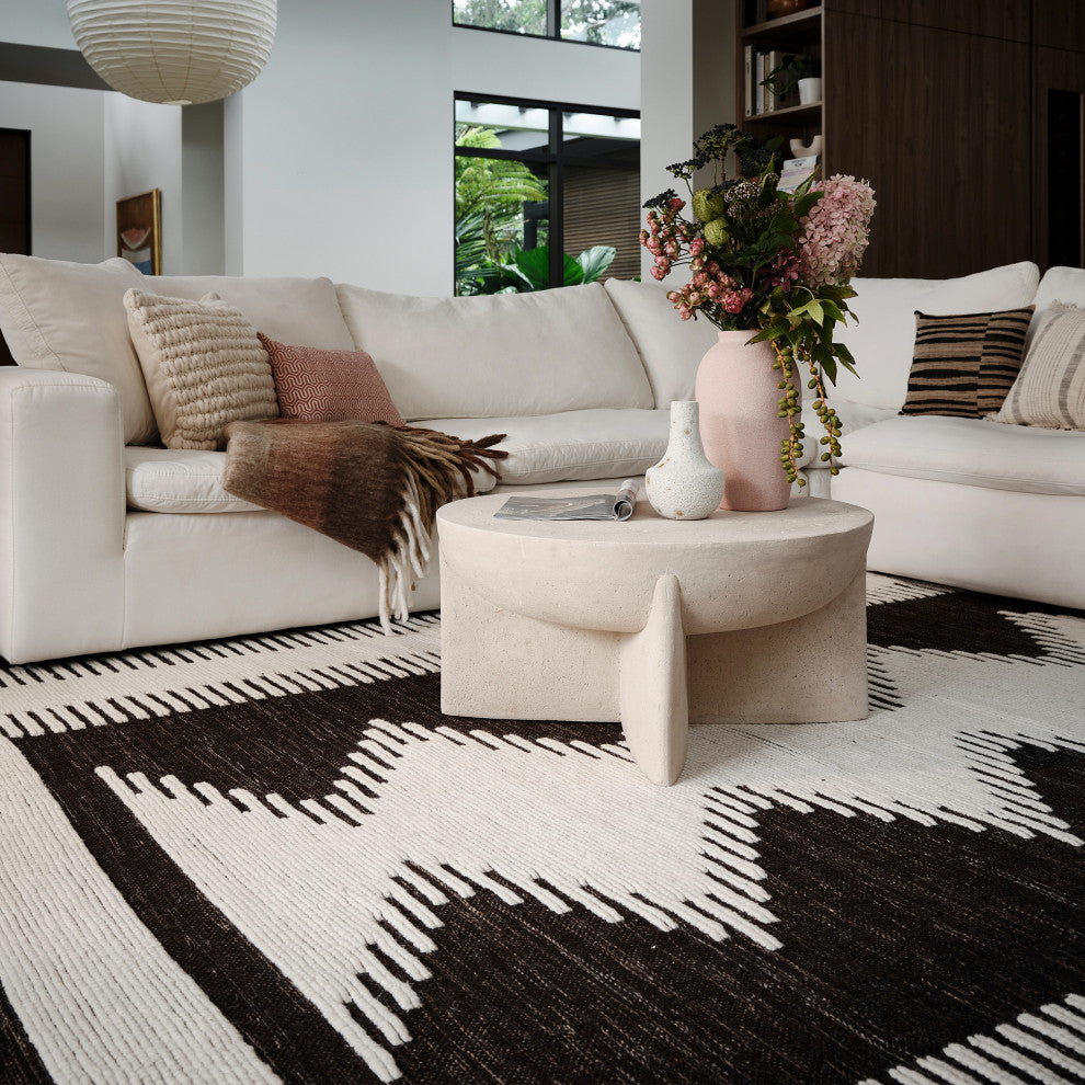 Sante Fe Southwestern Wool Blend Area Rug, Black 4' x 6'