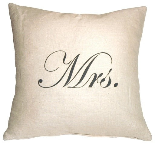Pillow Decor - Mr and Mrs 18 x 18 Linen Pillow Set