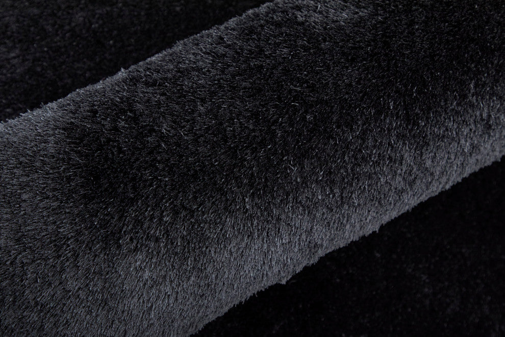 Weave & Wander Armada Plush Shag Rug, Black, 2'x3'4"