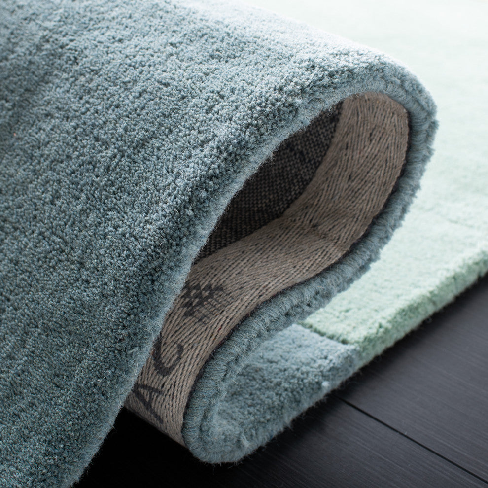 Safavieh Rodeo Drive Collection RD863A Rug, Gold, 8' x 11'