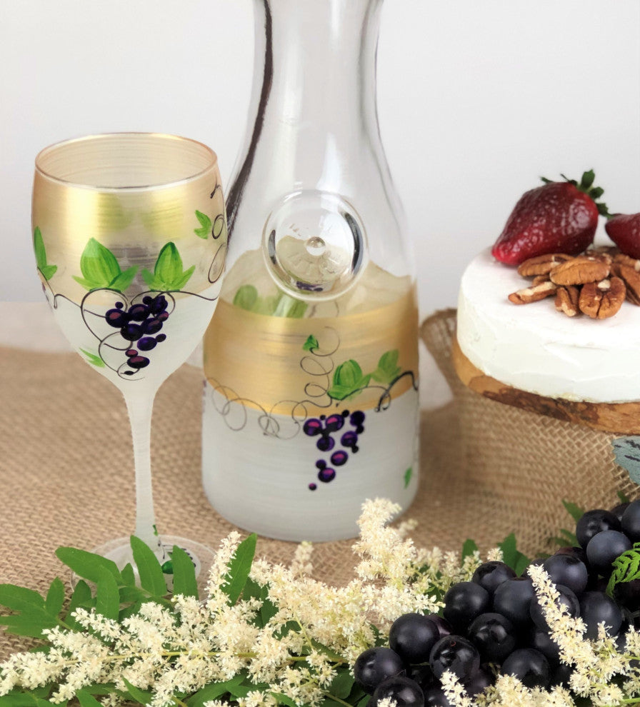 Grapes 'n Vines Wine Glasses, Set of 2