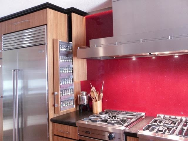 Dropout Spice Rack and Storage System, Right Facing
