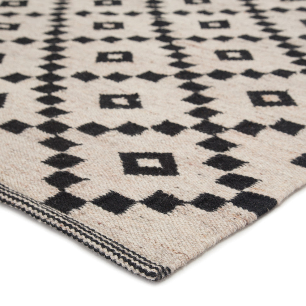 Jaipur Living Croix Handmade Geometric Black/White Area Rug, 7'10"x9'10"