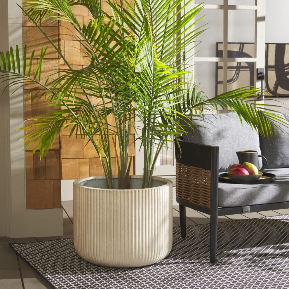 Safavieh Indoor-Outdoor Lucca zoom Planter Pot, Beige