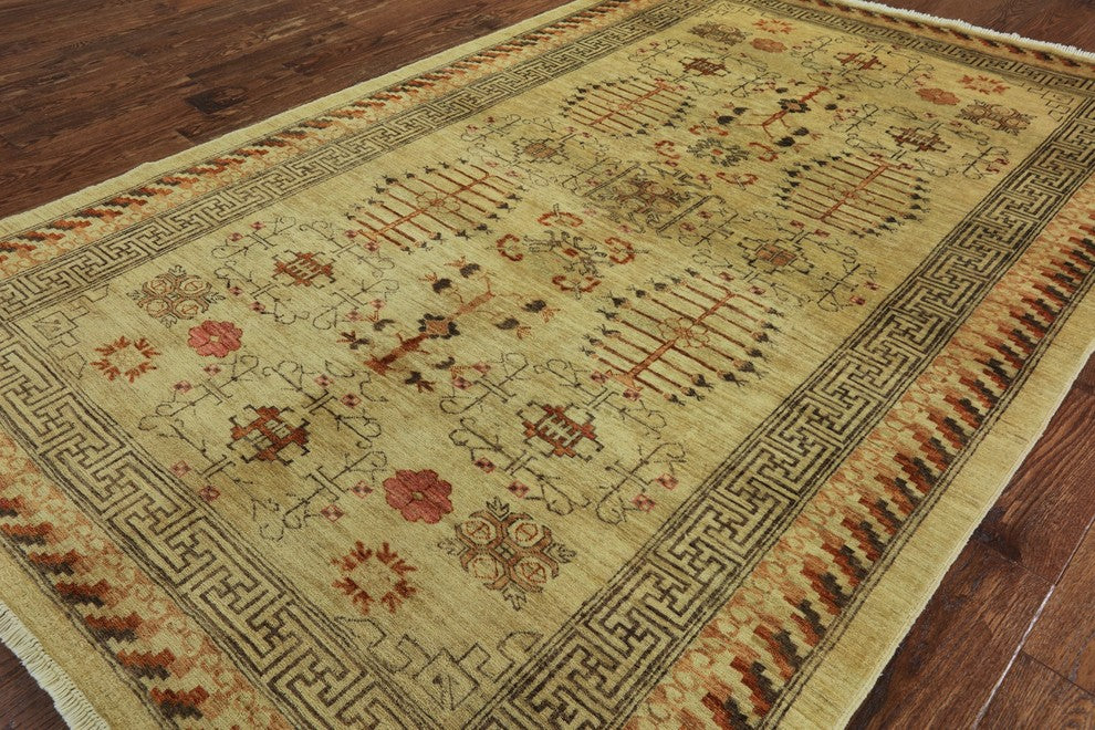 Oushak Style Peshawar Chobi Hand-Knotted Persian Wool Rug, 6'x9'