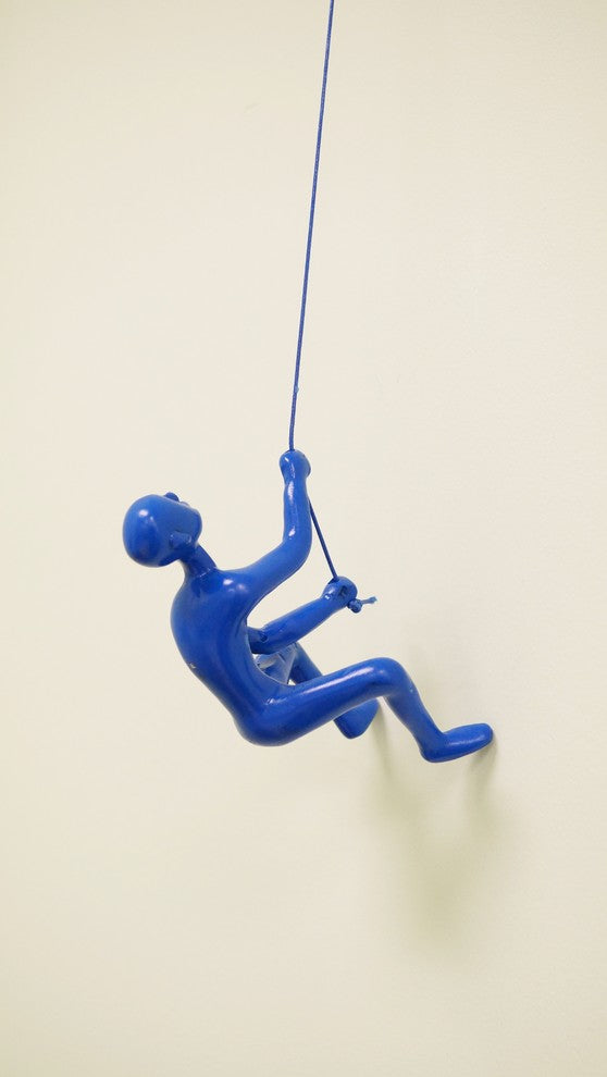 1-Piece Climbing Man Wall Art Sculpture, Blue