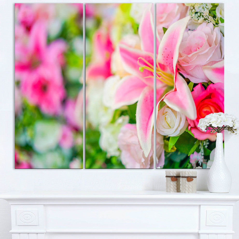 "Beautiful Lily Flowers in Bouquet" Metal Wall Art, 3 Panels, 36"x28"