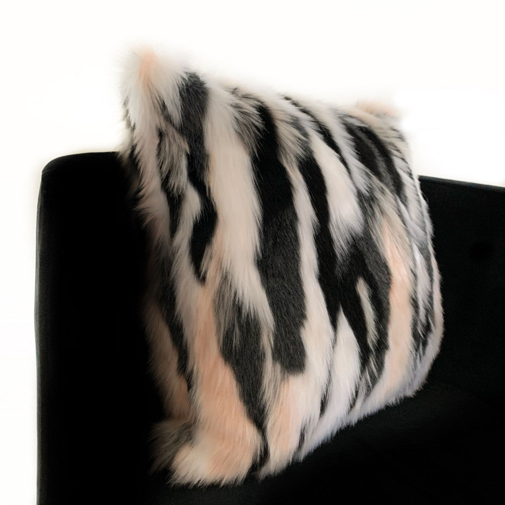 Plutus Fancy Animal Faux Fur Luxury Throw Pillow, 20"x30"