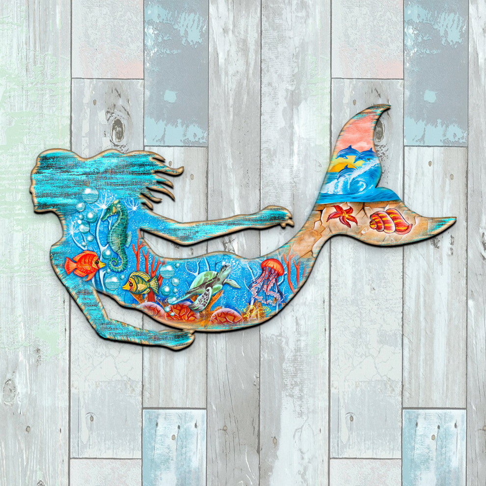 Oversized SeaWorld Mermaid Outdoor Decor
