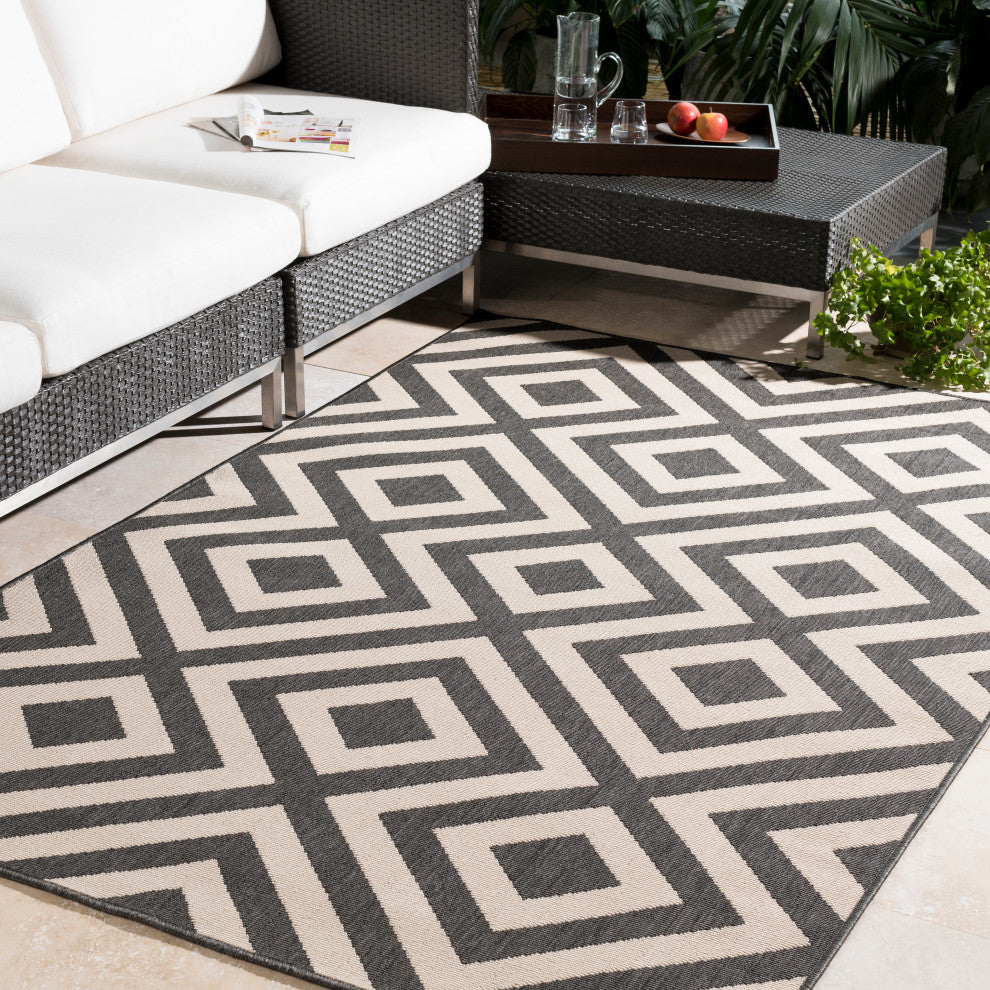 Alfresco Area Rug, 8'9" Square