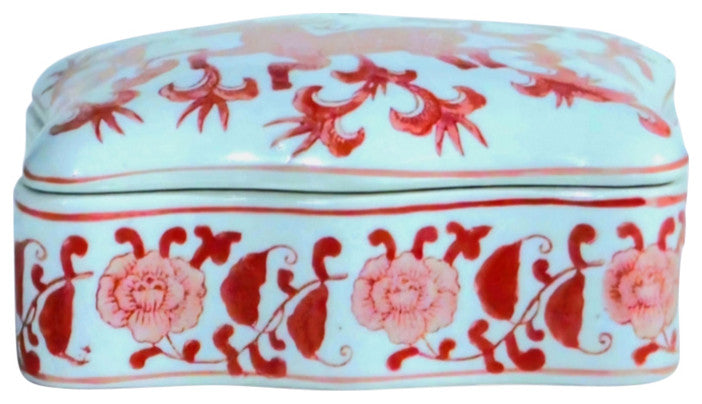 Porcelain Lidded Box With Chinoiserie Deer Design