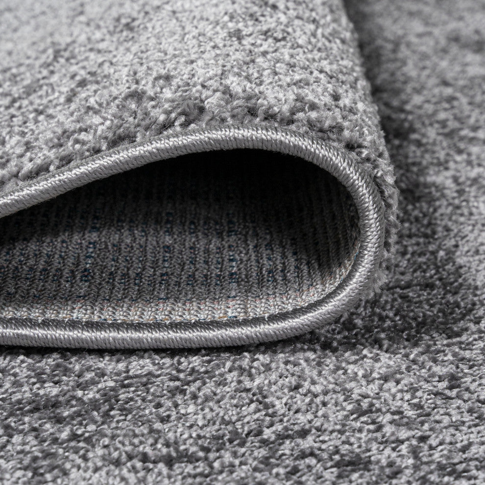 Haze Solid Low-Pile Runner Rug, Gray, 4 X 6
