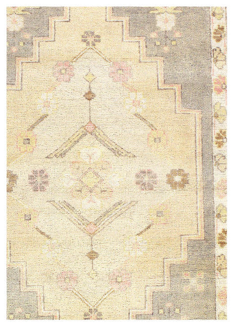 Fine Hand Knotted Oushak Rug 6'x9'2"