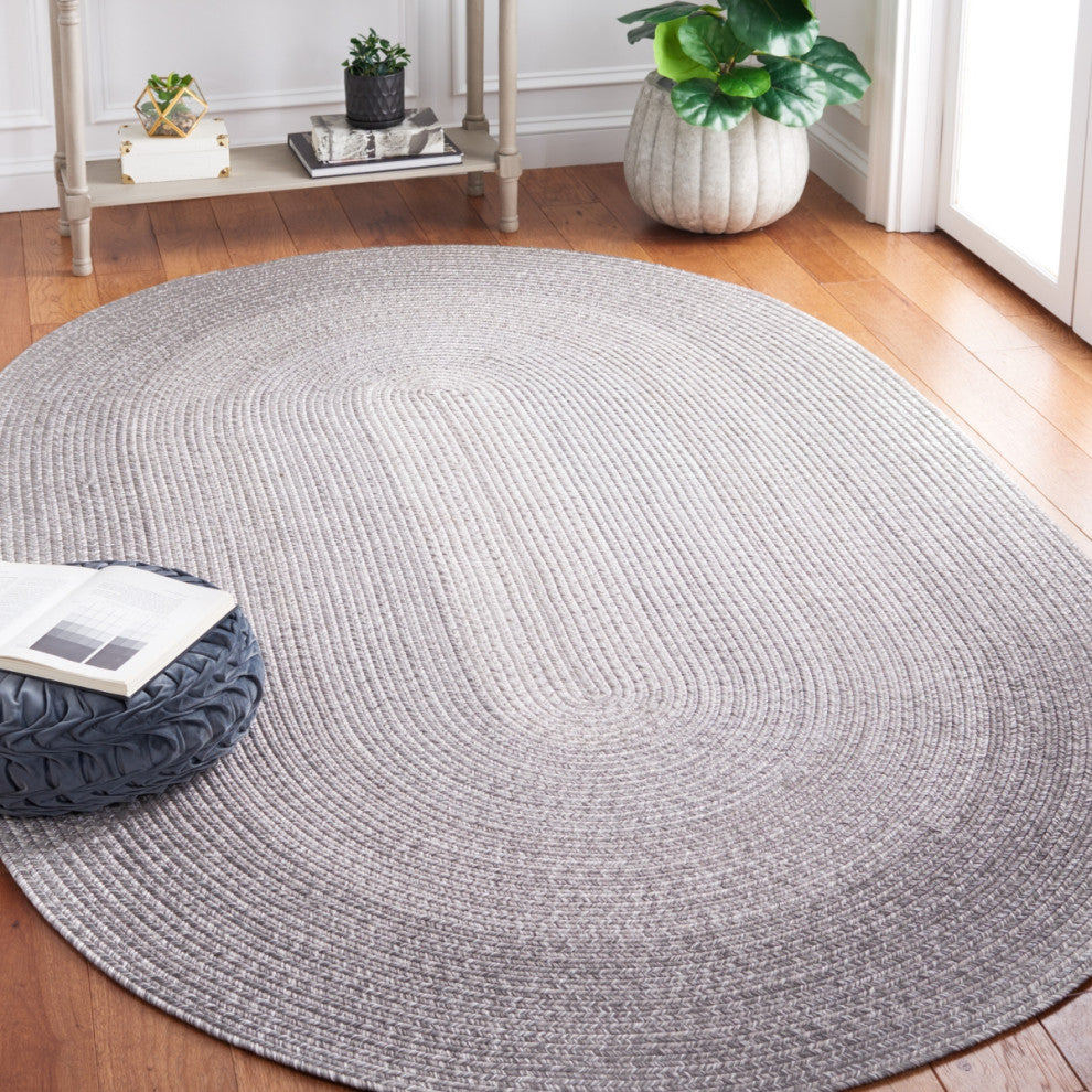 Safavieh Braided BRA220 Rug Machine-Washable, Grey, 8'x10' Oval