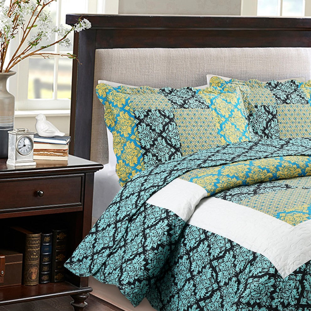 Tache Damask Turquoise Reversible Patchwork Bedspread Quilt Set, Queen