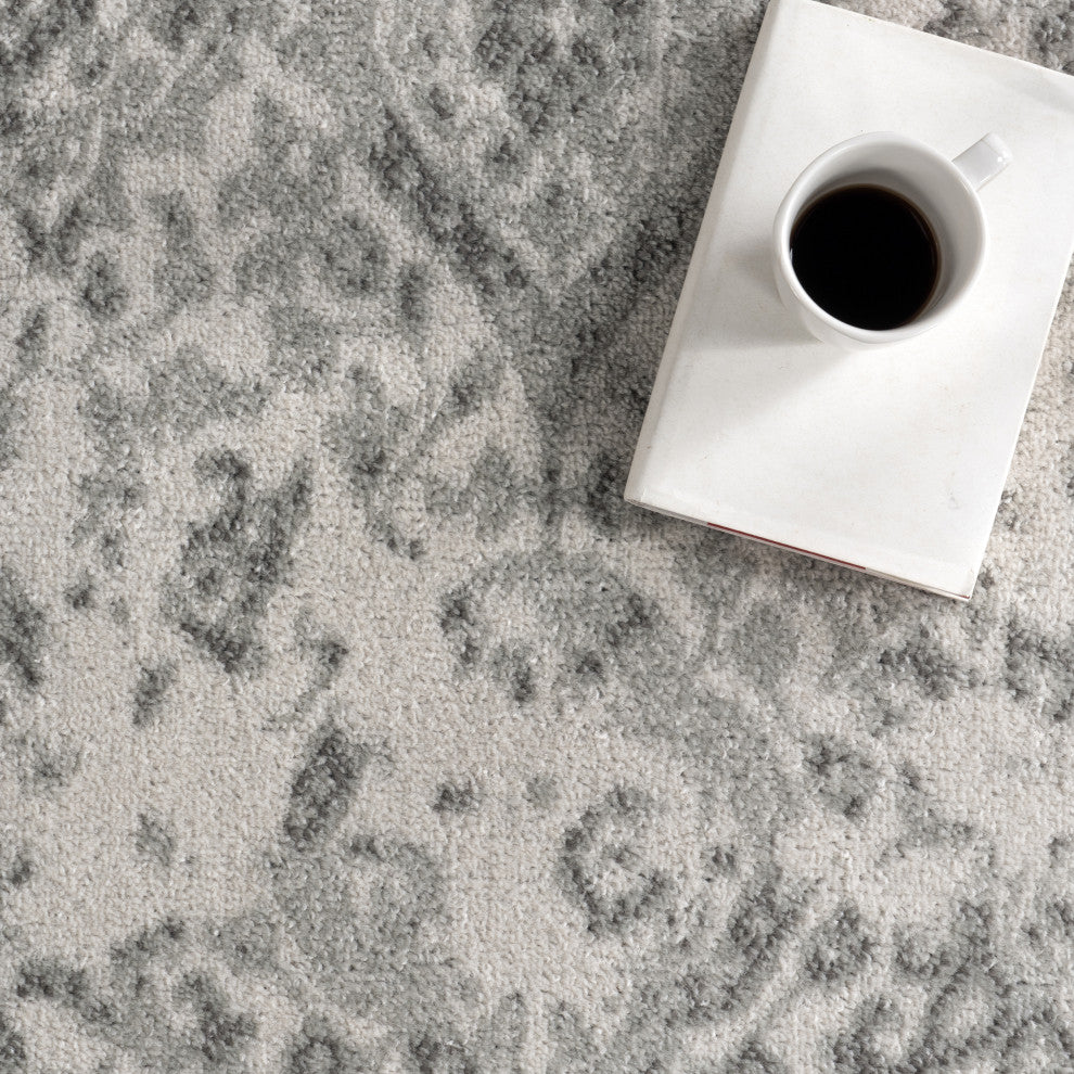 Nuloom Vintage Odell Traditional Transitional Area Rug, Ivory 2'x3'