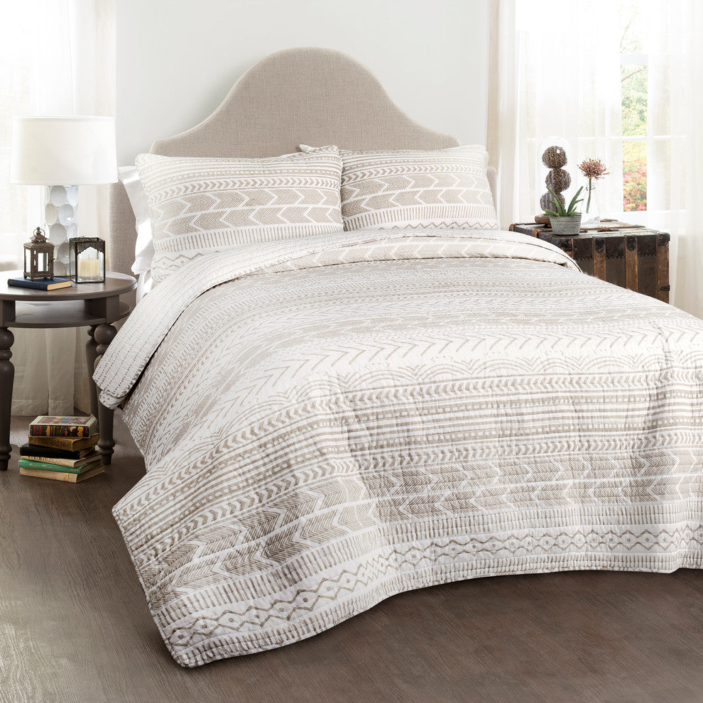 Hygge Geo 3-Piece Quilt Set, Taupe, King