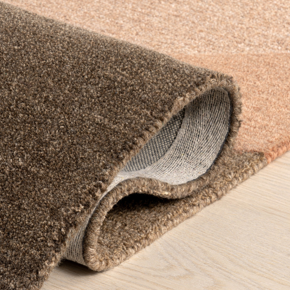 Sagarmatha Wool Area Rug, Multicolor 2'6"x8'