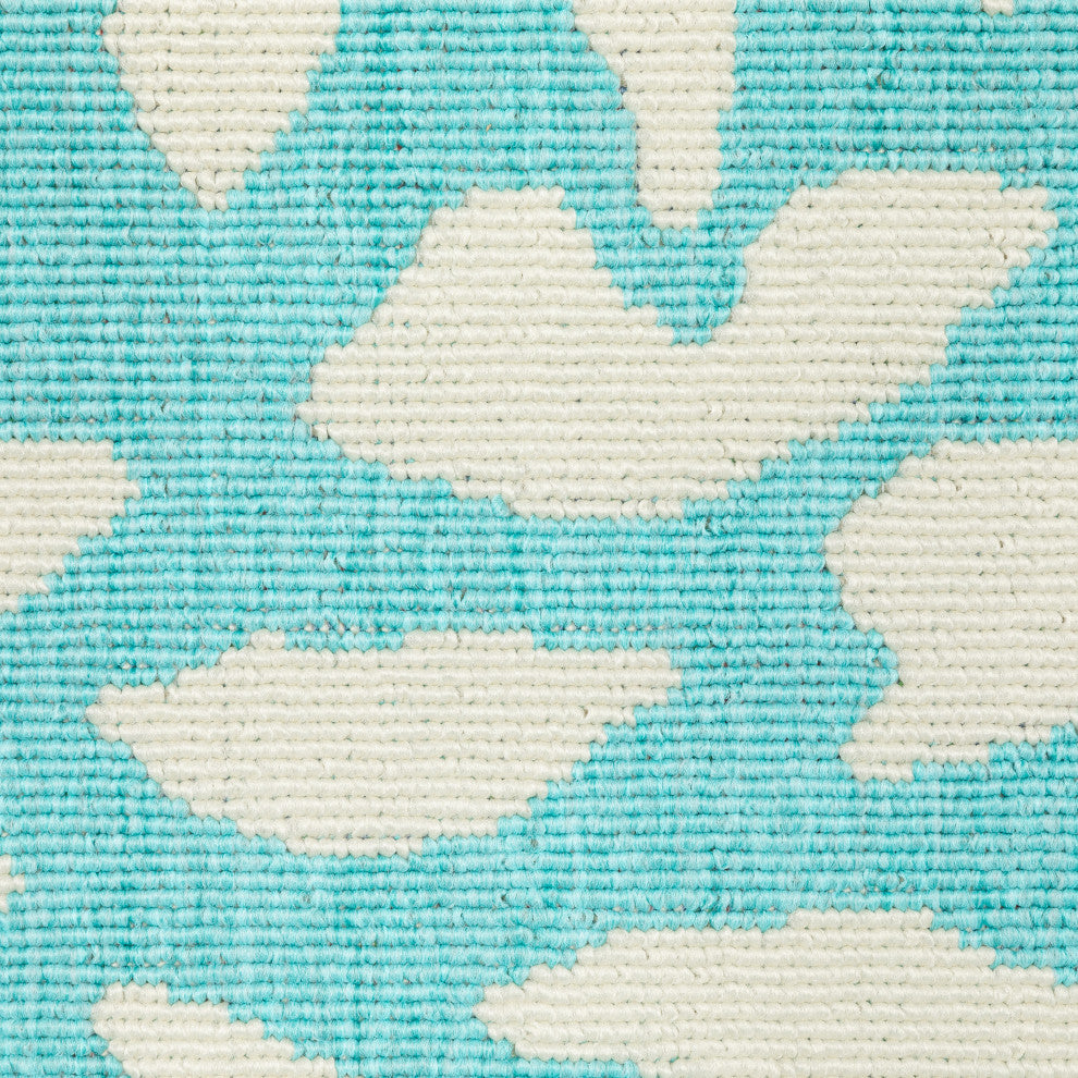 Madelina Floral Blue and Ivory Indoor or Outdoor Area Rug, 7'10" Round