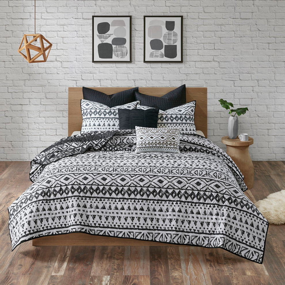 Urban Habitat Larisa 7 Piece Reversible Cotton Quilt Set