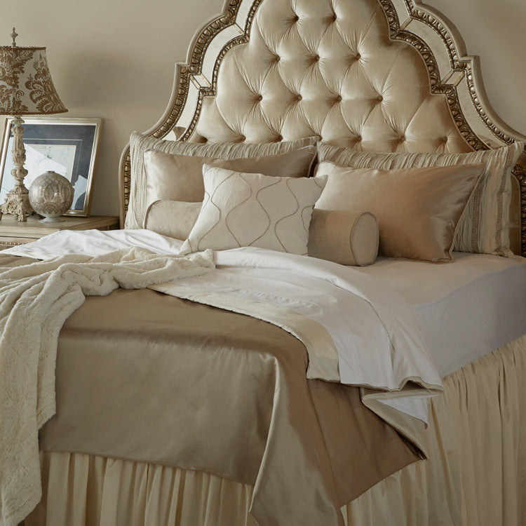 Kismet Duvet in Dodger-Earth With Back in Trinity-Oatmeal, Queen