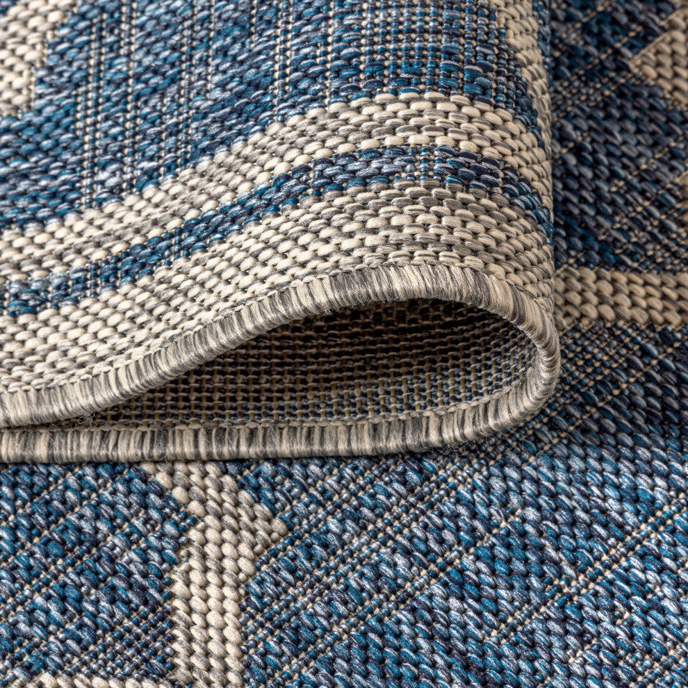 Trebol Moroccan Trellis Textured Weave Indoor/Outdoor Area Rug