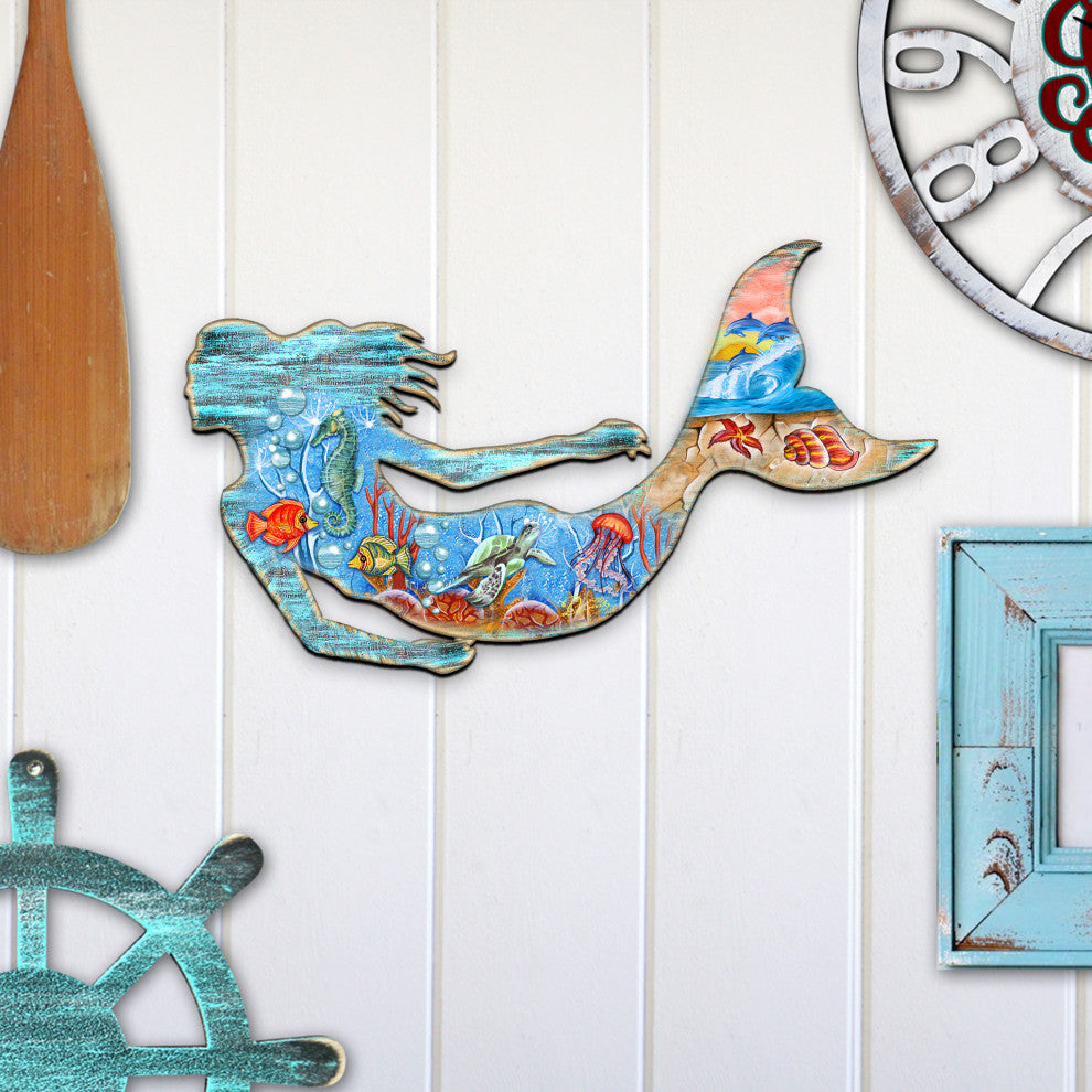 Oversized SeaWorld Mermaid Outdoor Decor